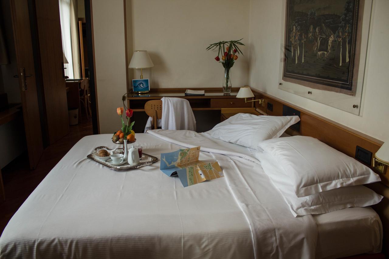 Best Western Hotel Dei Cavalieri بارليتا المظهر الخارجي الصورة